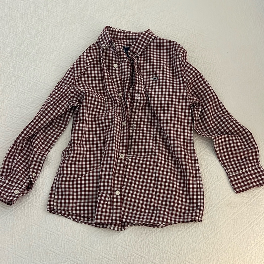 Vineyard Vines Whale button down Shirt